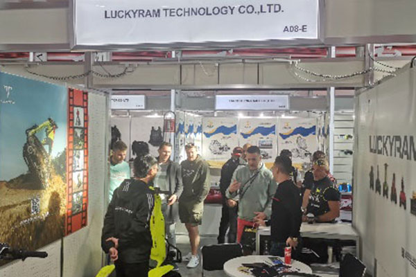 Le réservoir ETV exposé en 2023 EICMA et a fait attention